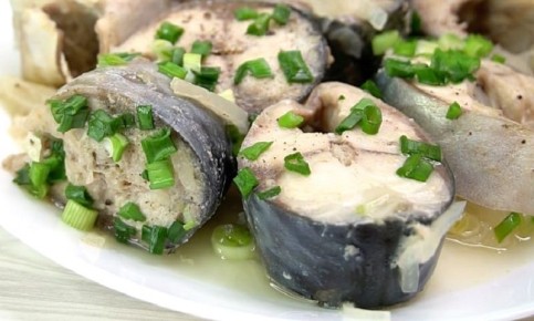 Ресторанная скумбрия за 15 минут: секрет успеха на вашей кухне