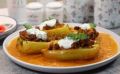 Непревзойденный вкус: перцы, фаршированные курицей в ароматном соусе