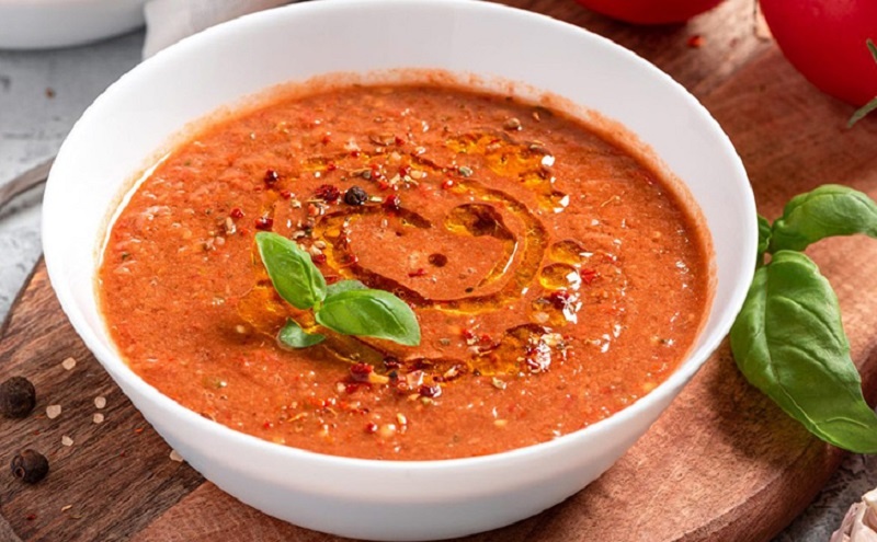 Гаспачо: освежающий суп для летних дней