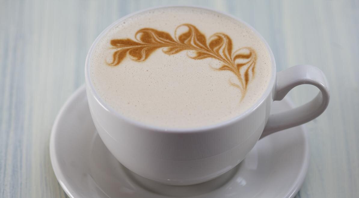 Согревающий раф с пряностями: зима в каждой чашке