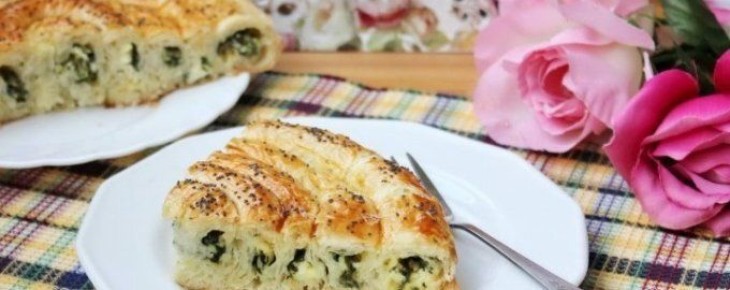 Необычный пирог "Улитка": погружаемся в мир греческой кухни с рикоттой и шпинатом