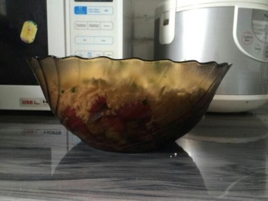 Неповторимый шопский салат с приправой из перца чили