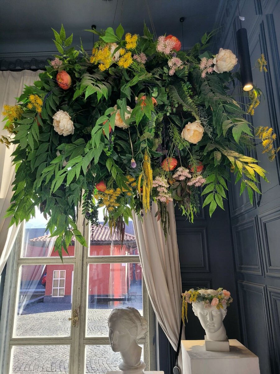 Неповторимый обед в ресторане Nino: Грузинская кухня с прекрасным видом и подарками