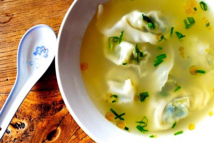 Вкусный суп с вонтонами: простой и быстрый рецепт