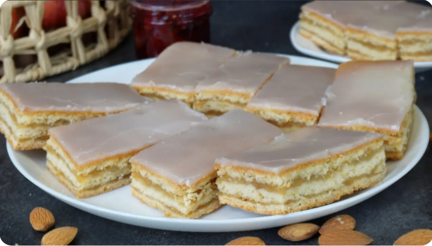 Необычный рецептик яблочного пирога, который раскупают мгновенно