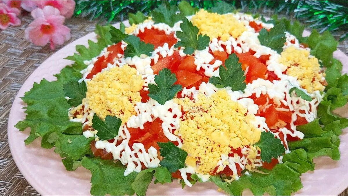 Необычный салат, который украсит ваш праздничный стол