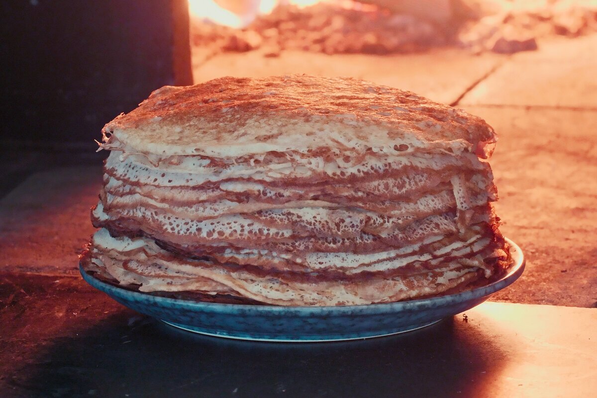 Пышные блины с дырочками