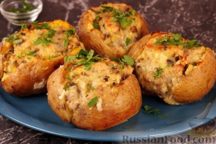 Готовим к Новому году: ароматные блюда для праздничного стола