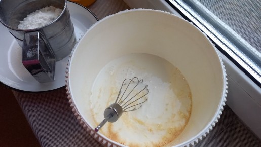 Нежные блинчики с кокосовой начинкой: рецепт, который удивит