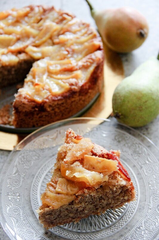 Изысканный пирог с груше?й и миндалем