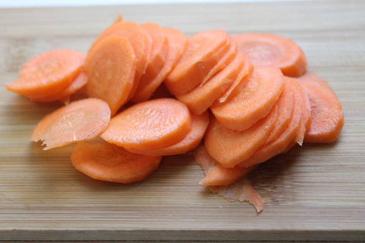 Нежный паштет из куриной печени с шампиньонами: просто, быстро и вкусно