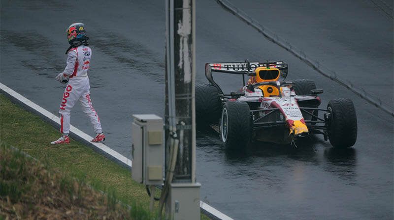 ����� �������� ���� ���������� ������ �� ���������� ��� Pirelli