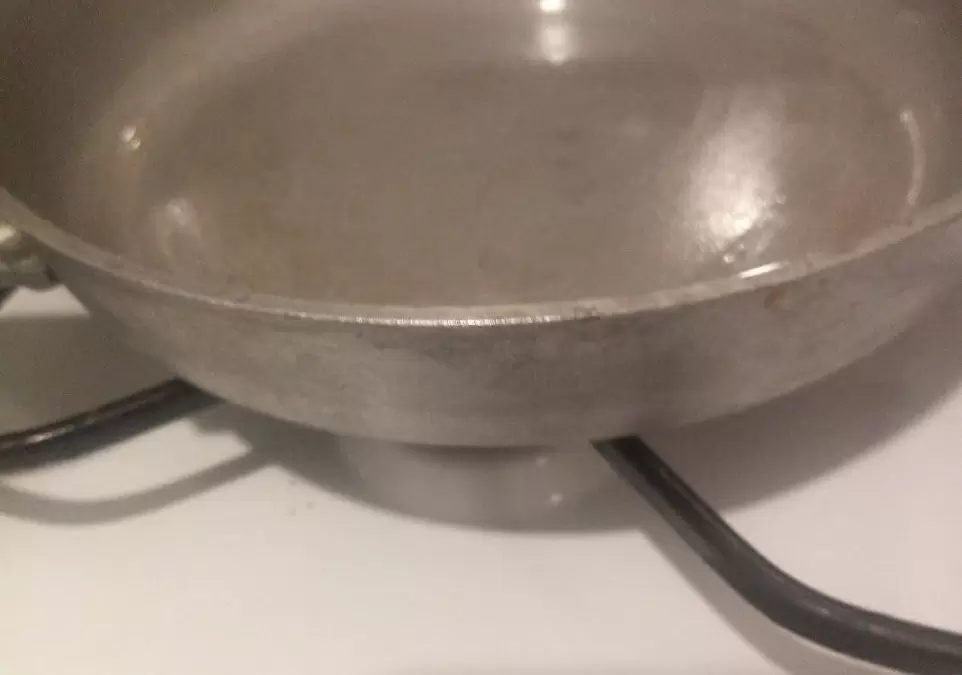 Лук или морковь: кто первым на сковороду для вкусной зажарки