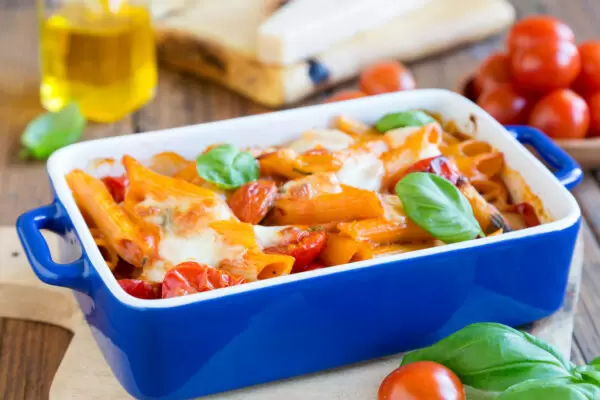 Запеченная паста с куриным филе: вкусный рецепт для семейного ужина