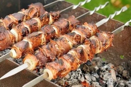 Шиш-кебаб: Турецкое Искушение на Вашем Столе
