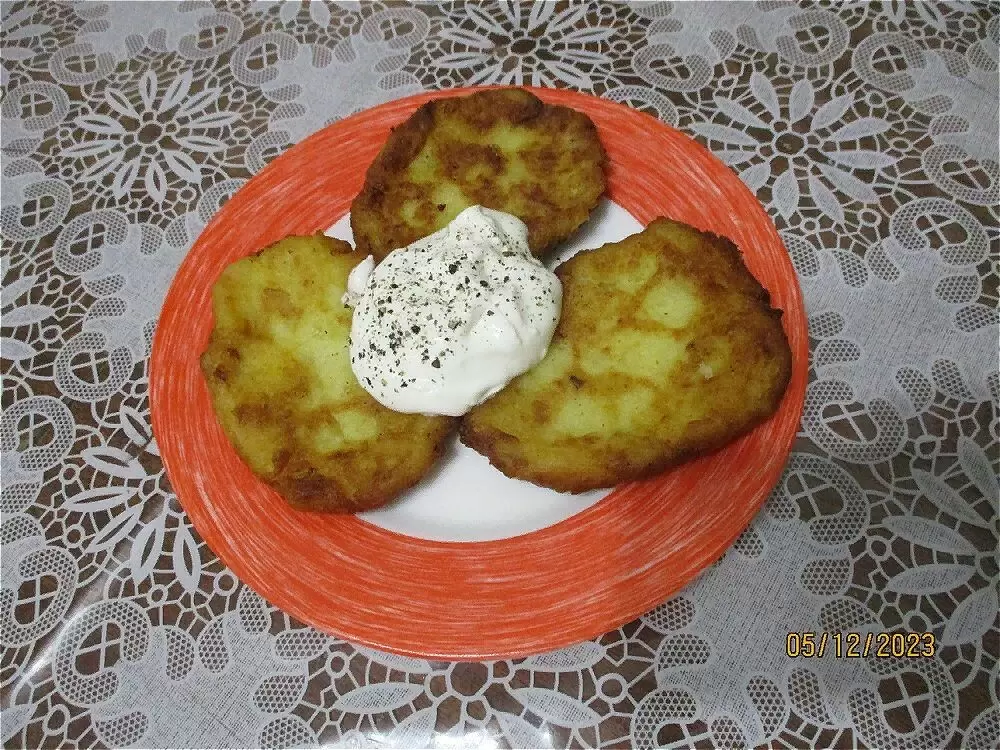 Как приготовить картофельные оладьи: простой и вкусный рецепт