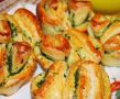 Булочки с чесноком и зеленью