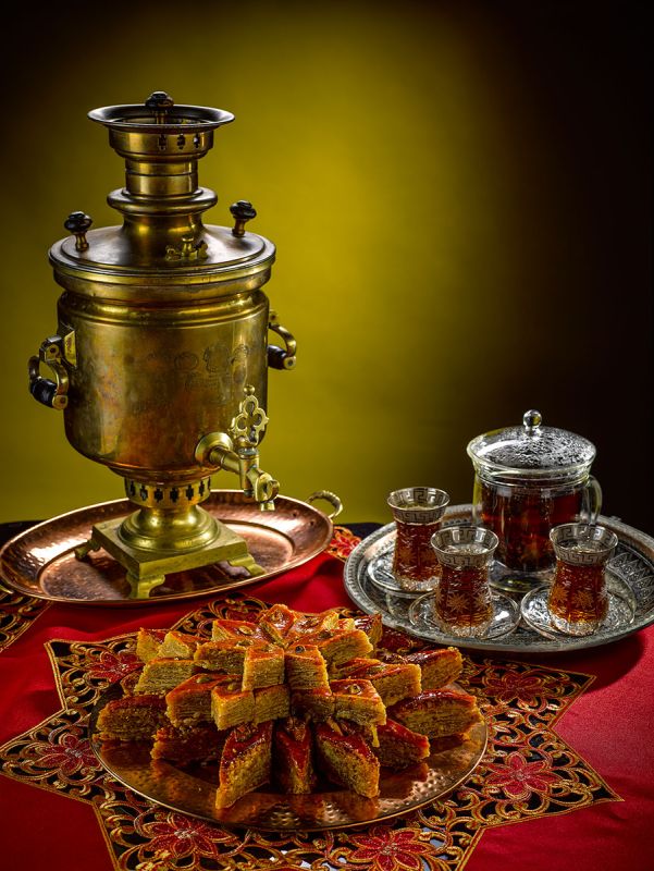 Неповторимый вкус пахлавы: куда отправиться за настоящим лакомством